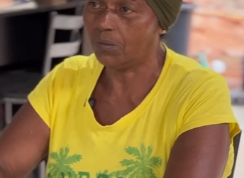 H1706014 Ela descobriu oque irmã estava fazendo com mãe Acompanhe essa história part2