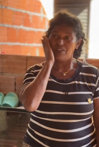 H1706017 Ela deu uma lição na irmã Acompanhe essa história part2