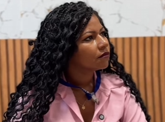 H1706016 Ela não gostou de saber que colega recebeu aumento olha oque patroa fez part2