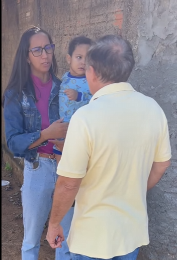 H1814013 Ela foi expulsa da sua própria casa com seu filho seu filho nos braços! part2