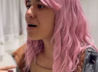 H1910018 Quebrou celular da empregada por ciúmes de sua irmã part2