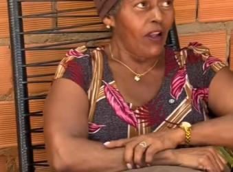 H2006004 Ela deu uma lição no irmão part2