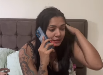 H2015020 Garota troca iPhone com estranho por engano eles se apaixonam part2