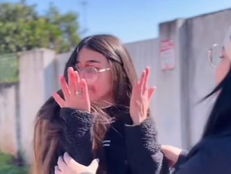 H2310003 Ela escapou de forma inteligente do marido part2