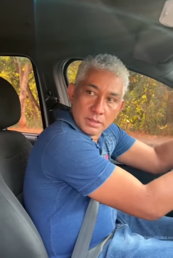 H2109020 Ela vend3u corp0 para ajud4ar irmãzinh4, mas chegou um cliente que mudou sua vida part2