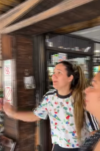 H2109019 Esqueceu bebê dentro do carro veja que aconteceu! part2