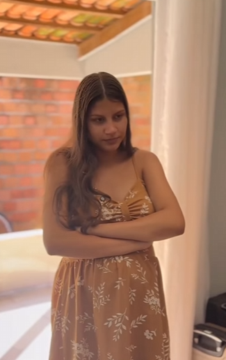 H2306005 Vizinha Folgada Acompanhe essa história part2