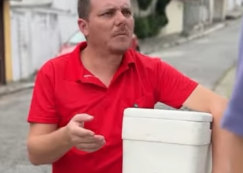H0210020 Um bom homem sempre faz tudo pela sua família… part2