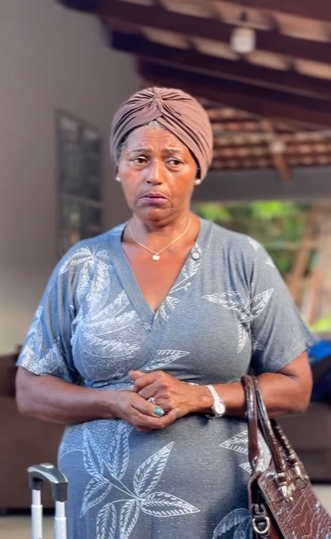 H2306013 Ela queria ir embora da casa da filha olha motivo part2