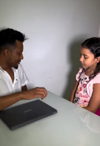 H2414005 Empregada estava passando necessidade filha de patrão ver tudo tomou essa atitude part2