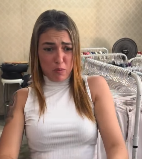 H2511009 Ele tratou sua namorada assim porque achou que ela era faxineira… part2