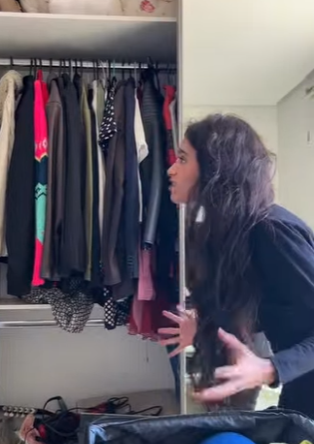 H2509010_Ela HUMlLH0U Genro por ser POBR3,Mas Vida lhe Ensinou uma bela Lição_part2.mp4