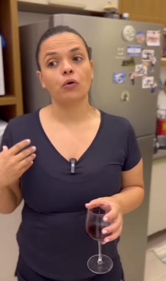 H2616014_Ela não conseguiu acreditar._part2.mp4