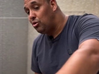 H2616017_Filha folgada não cuidava das coisas do marido olha que aconteceu (1)_part2.mp4