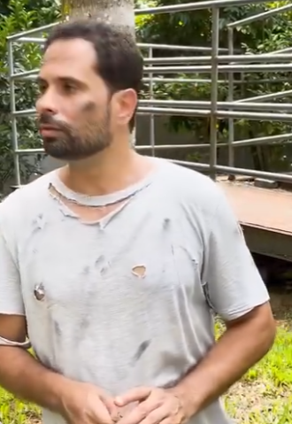 H2615021_Mendigo dá aula de Honestidade vejam só final lindo_part2.mp4