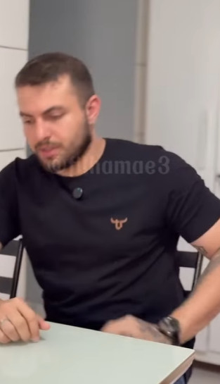 H2606019_Funcionária não atende pedido do patrão olha motivo_part2.mp4