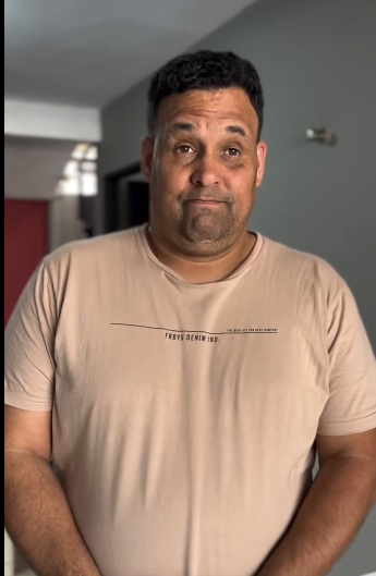 H2602014_Homem banana teve que ser salvo pela sua mãe_part2.mp4