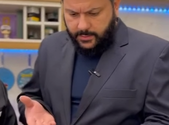 H2602020_Empregada era obrigada dar comida escondida para criança por causa da sua patroa_part2.mp4