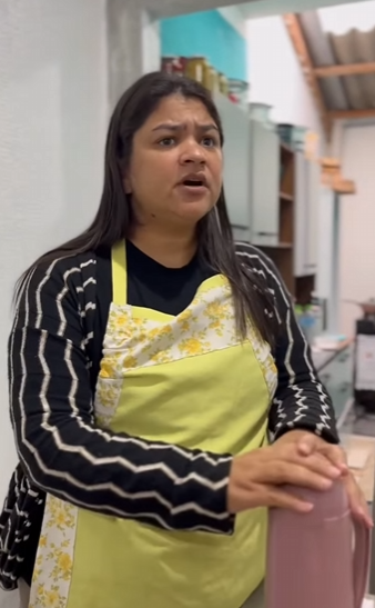 H2802015_Patroa arrogante fez isso com empregada seu pai tomou uma atitude_part2.mp4