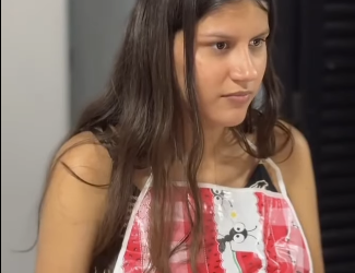 H2806011_Funcionária estava sem lugar pra ficar olha oque patroa fez_part2.mp4