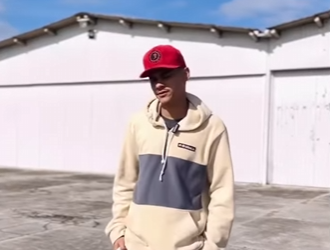 H2810010_Noiva interesseira trata m4l esta idos4 sem imaginar que ela era mãe de seu noivo_part2.mp4