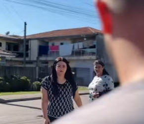 H2810014_Ele usou todas as suas economias para dar esse presente ela_part2.mp4