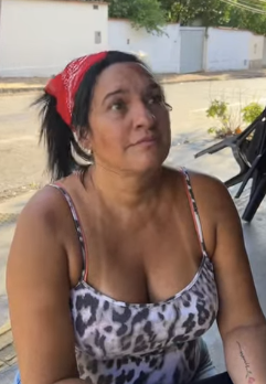 T0800012 Seu único pecado foi ser pobre e, por isso, foi tratada assim PART2