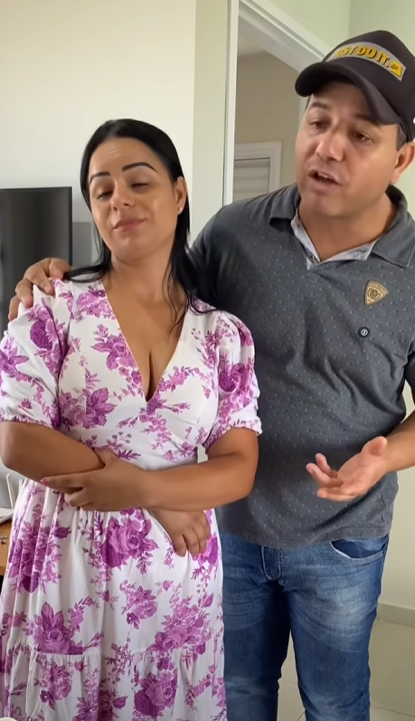 T3902015 Marido leva a amante para a esposa conhecer part2