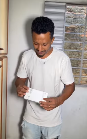 H0604005 Ela pegou dinheiro do sustento do pai pra luxar! part2