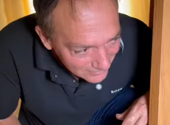 H0604003 Milionário testa funcionários dar uma grande recompensa! part2