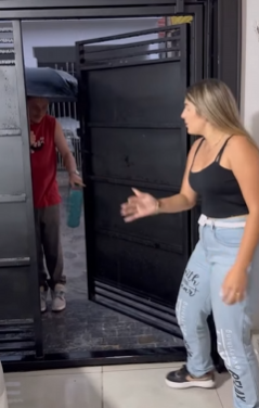 T1301012 Esse é um dos motivos de Ela estar solteira ha 5 anos part2