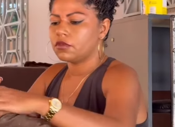 H0506018 Ela descobriu oque sua irmã fazia com funcionária no trabalho part2