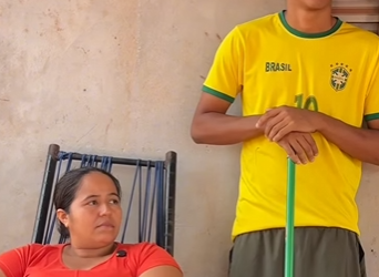 H0521015 Ele defendeu mãe das atitudes da irmã Acompanhe essa história part2