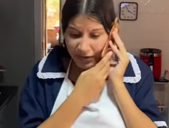 H0221003_Uma funcionária esperta_part2.mp4