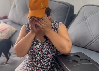 H0716003 Ela teve que dar uma lição no seu filho folgado mal educado. part2