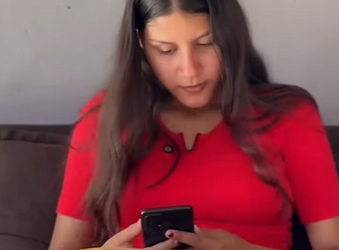 H0221004_Ela estava cansada da sua vida de casada_part2.mp4