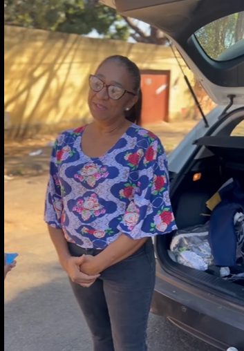 H0714012 honestidade vem de onde gente menos imagina, ainda existe pessoas honesta nesse mundo! part2