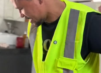 H0706002 Ela estava cansada olha oque MAR1D0 fez ao chegar em casa part2