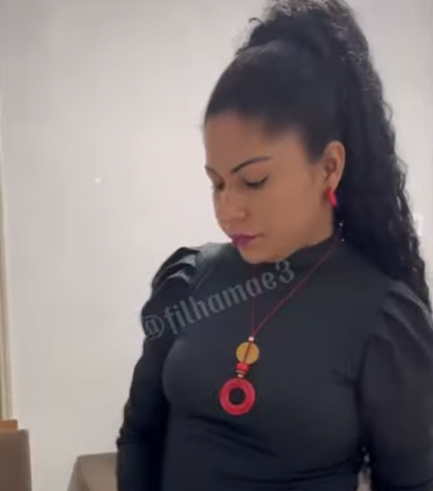 H0106018 mundo da voltas Acompanhe essa história part2