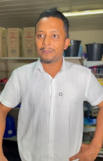 H0904004 Patrão não aguentou ver filho de empregada com fome tomou esta atitude! part2