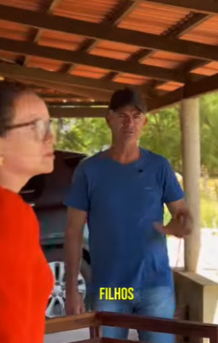 H1110017_O comportamento dele levantou suspeitas_part2.mp4