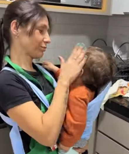 H1203017 Um mil4gr3 veio mudar vida deste casal para enchê los de felicidade. (Part 2)