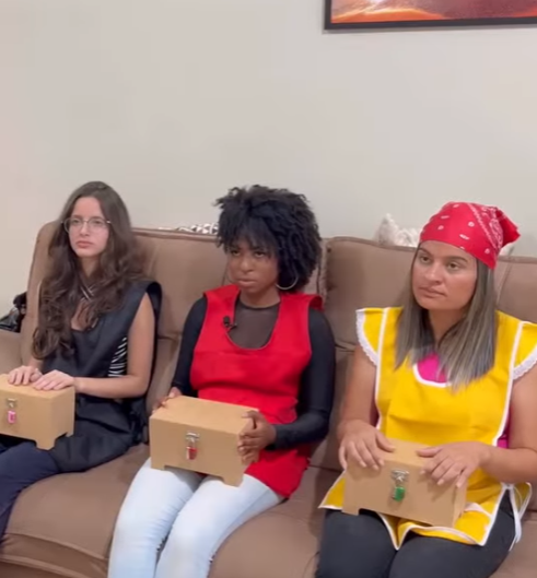 B0104010_Empresário deu uma grande recompensa melhor funcionária_part2.mp4