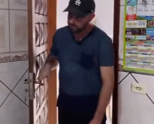 H1710016_Desta maneira ela descobriu que seu esposo tinha outra família _part2