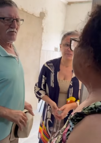 H2025012_Ela viu algo estranho ali_part2.mp4