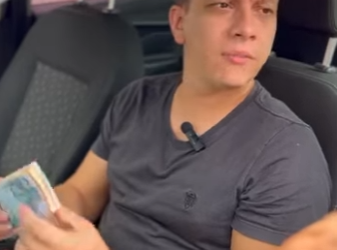 H2010013_Milionária recompensa criança por sua humildade _part2.mp4