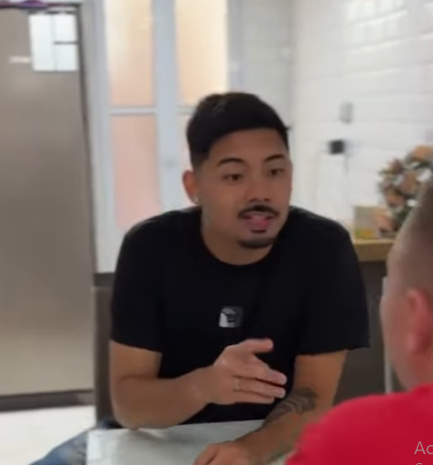 H2503006_Ela preferiu alguém que lhe desse uma vida de luxo_part2.mp4