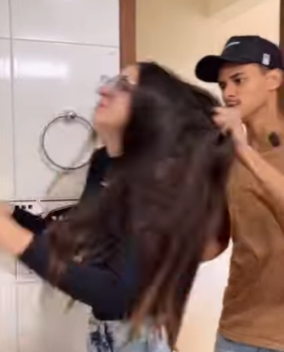 H2510008_Ele ficou cego por ciúmes de sua esposa, até que pior acontece_part2.mp4