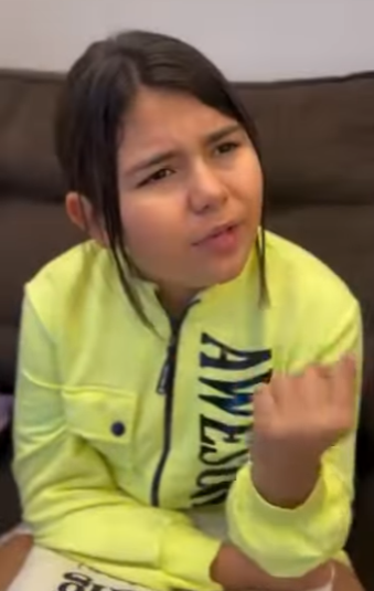 H0102011_Ela pegou celular emprestado da vizinha descobriu que ela era amante do seu pai_part2.mp4