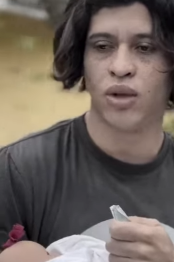 H0410024_Deixou namorado por ser pobre vida lhe deu_part2.mp4